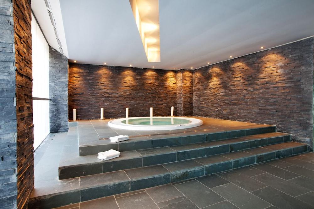 Appartements & Spa Cerdanya Bourg-Madame Esterno foto